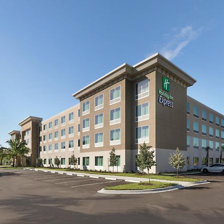 Holiday Inn Express Cape Canaveral By Ihg Dış mekan fotoğraf