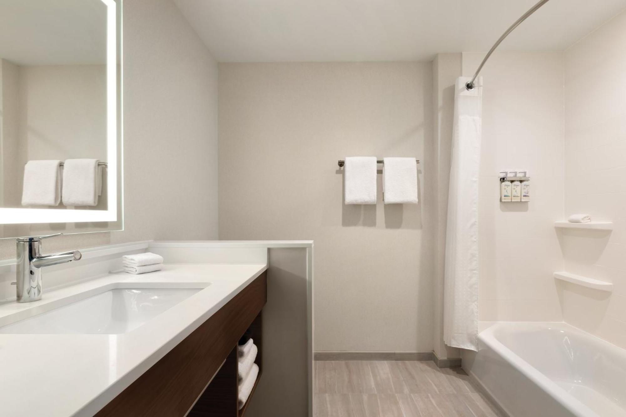 Holiday Inn Express Cape Canaveral By Ihg Dış mekan fotoğraf